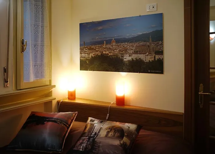 Ponte Vecchio - Guicciardini N. 10 *